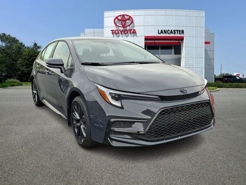 New 2026 Toyota Corolla SE image 1