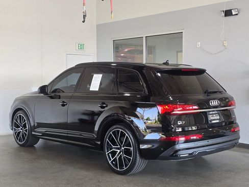 Used 2020 Audi Q7 3.0T Prestige AWD/4WD image 6