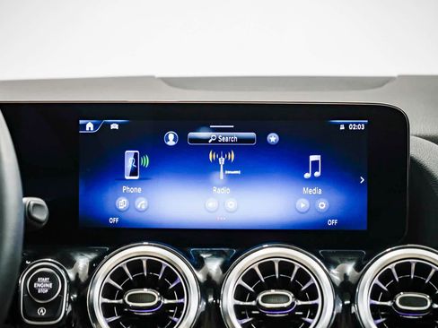 Used 2026 Mercedes-Benz GLA 250 image 14