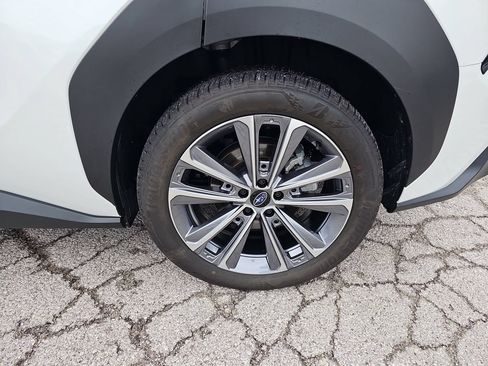 Certified 2023 Subaru Solterra AWD image 40