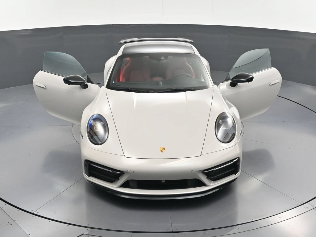 Certified 2024 Porsche 911 Carrera 4 GTS AWD/4WD image 29
