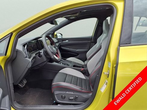 Used 2022 Volkswagen GTI Autobahn FWD image 9