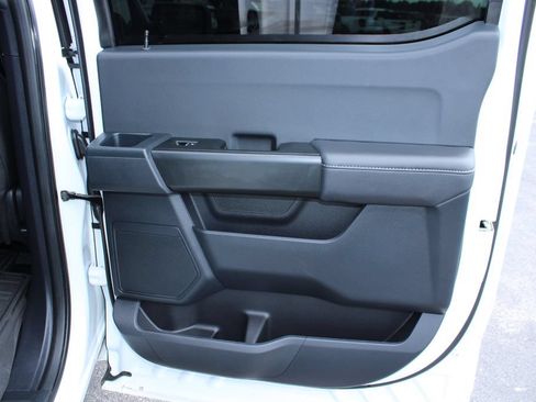 Used 2025 Ford F150 STX AWD/4WD image 18