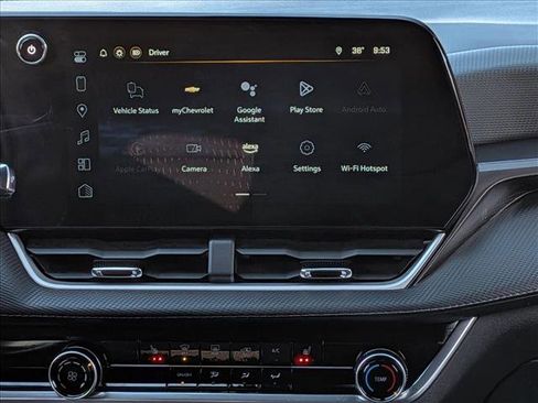 Used 2025 Chevrolet Equinox LT image 12