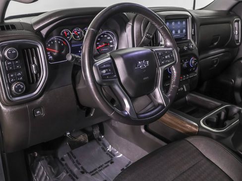 Used 2022 Chevrolet Silverado 1500 RST image 4