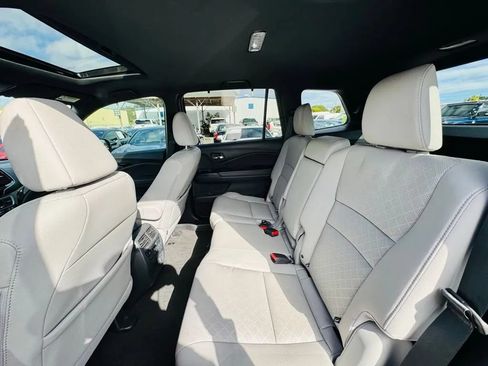 Used 2021 Honda Passport Touring image 13