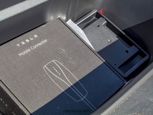 Used 2026 Tesla Model Y Long Range image 69