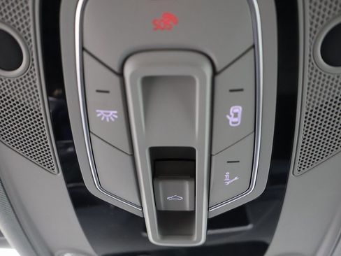 Used 2017 Audi A4 2.0T Premium Plus image 8