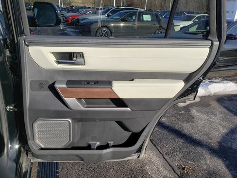 Used 2024 Toyota Sequoia Capstone image 16