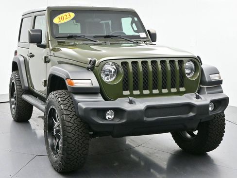 Used 2023 Jeep Wrangler Sport AWD/4WD image 2