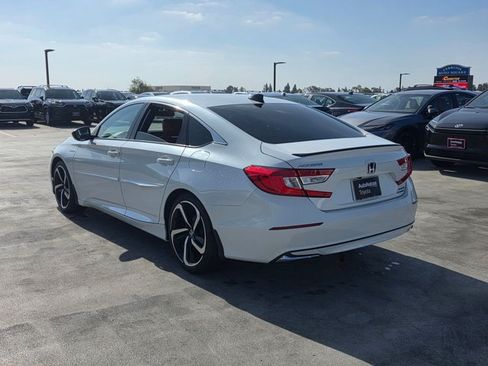 Used 2022 Honda Accord Sport image 7