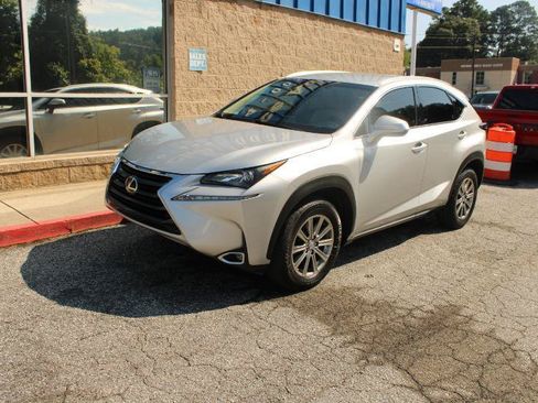 Used 2016 Lexus NX 200t FWD image 3