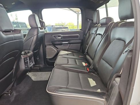 Used 2025 RAM 1500 Laramie AWD/4WD image 13