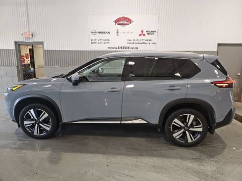 Certified 2023 Nissan Rogue SL w/ SL Premium Package AWD/4WD image 6