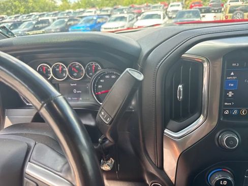 Used 2020 Chevrolet Silverado 1500 RST AWD/4WD image 29