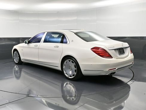 Used 2017 Mercedes-Benz Maybach S 600 image 3