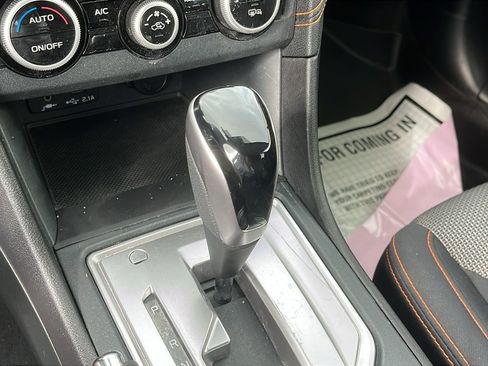 Certified 2023 Subaru Crosstrek 2.0i Premium image 21