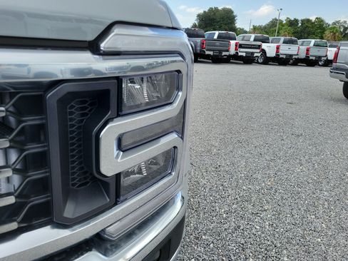 New 2026 Ford F450 Lariat w/ Lariat Ultimate Package AWD/4WD image 3