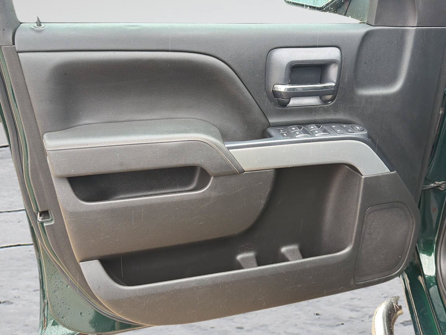 Used 2015 Chevrolet Silverado 1500 LT w/ All Star Edition AWD/4WD image 25