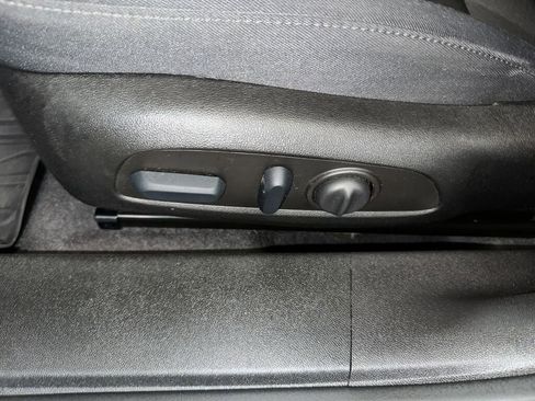 Certified 2022 Chevrolet Malibu LT image 6