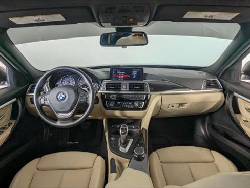 Used 2018 BMW 330i Sedan RWD image 27