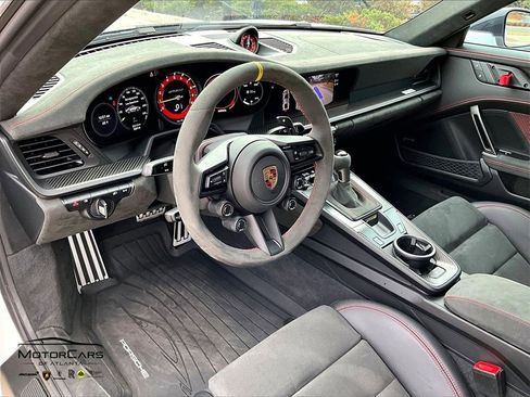 Used 2025 Porsche 911 GT3 RS w/ Weissach Package image 12