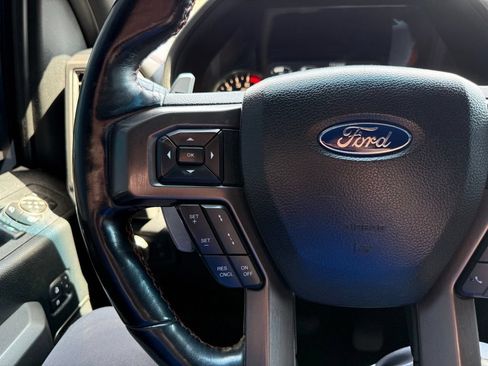 Used 2018 Ford F150 Raptor w/ Equipment Group 802A Luxury AWD/4WD image 13