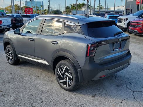 New 2026 Nissan Kicks SV image 5