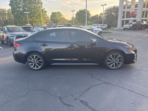 Used 2022 Toyota Corolla SE image 7