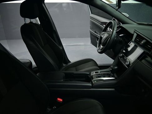 Used 2021 Honda Civic Sport image 28