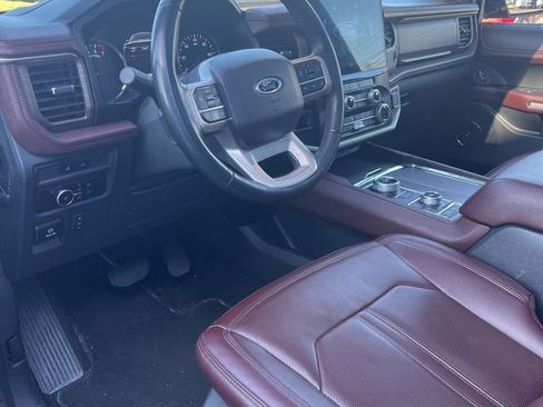 Used 2024 Ford Expedition Max Limited image 20