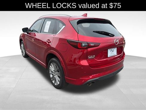 Used 2023 MAZDA CX-5 Signature AWD/4WD image 5