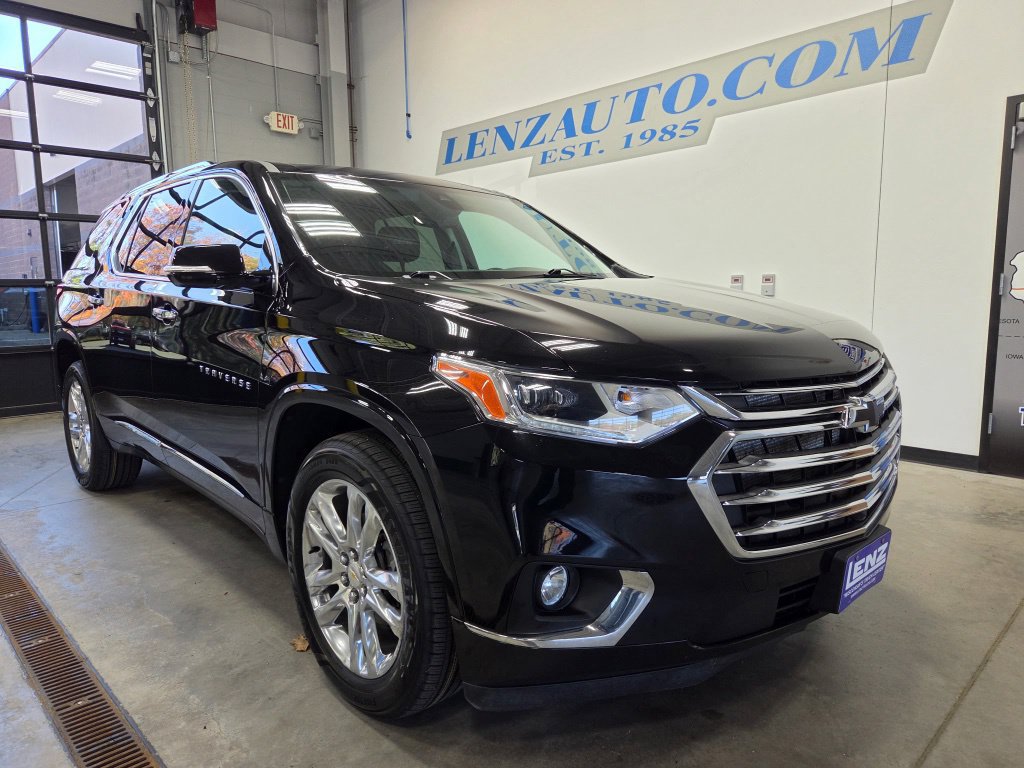Used 2020 Chevrolet Traverse High Country w/ LPO, Floor Liner Package AWD/4WD image 2