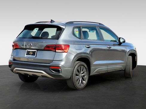 Used 2024 Volkswagen Taos S image 4