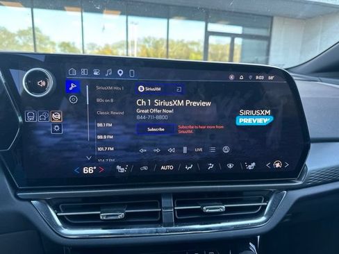 Used 2026 Chevrolet Equinox EV LT w/ Comfort Package AWD/4WD image 16