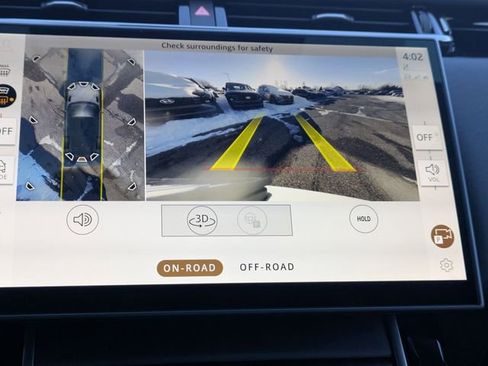 Used 2026 Land Rover Range Rover Velar Dynamic SE image 10