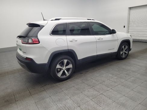 Used 2019 Jeep Cherokee Limited image 10
