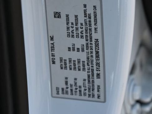 Used 2022 Tesla Model 3 Long Range AWD/4WD image 11