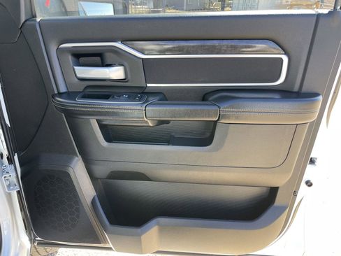 Used 2024 RAM 3500 Big Horn image 45