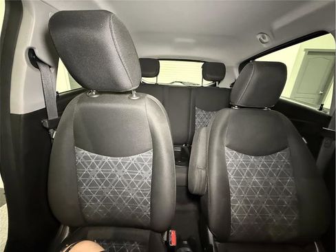 Used 2021 Chevrolet Spark LT image 26