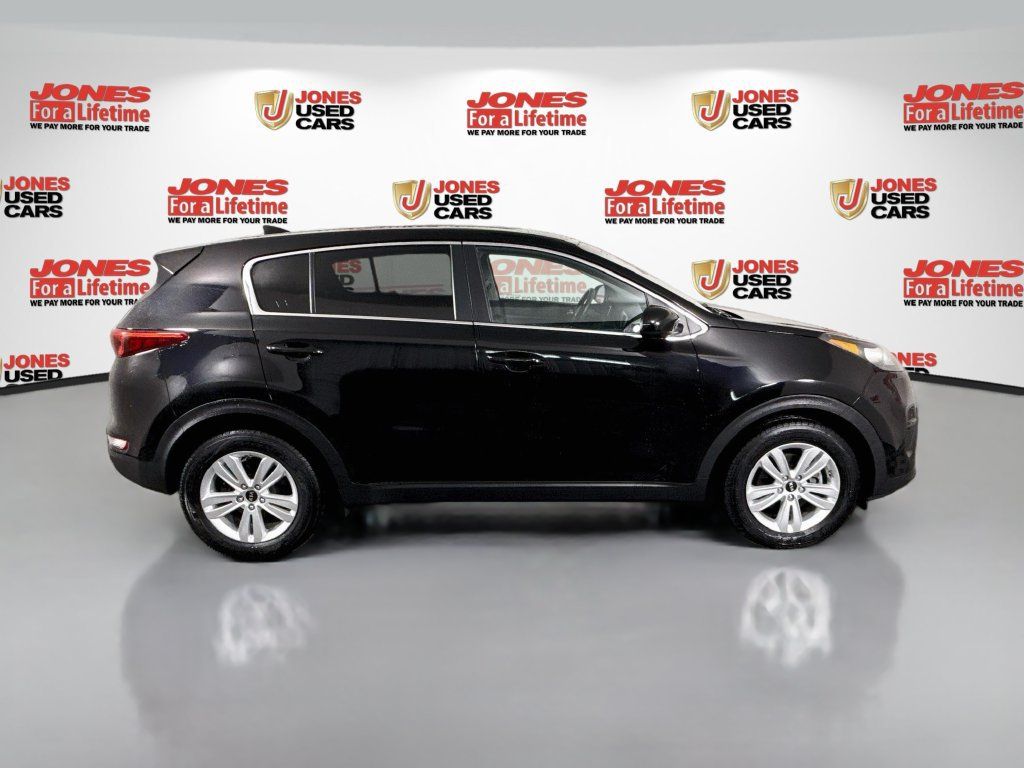 Used 2019 Kia Sportage LX FWD image 15
