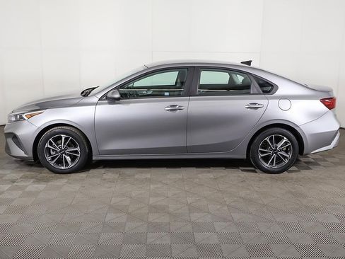 Used 2023 Kia Forte LXS image 15