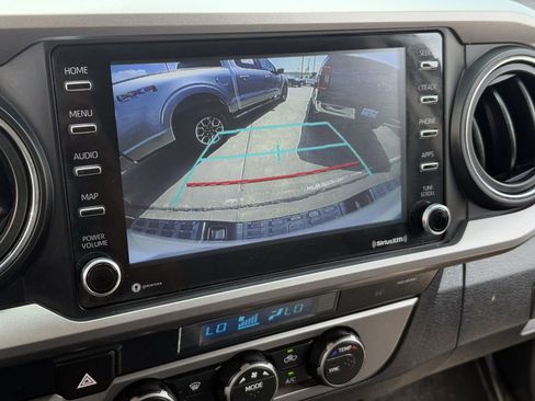 Used 2022 Toyota Tacoma SR5 image 20