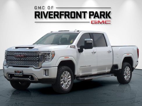 Used 2022 GMC Sierra 3500 Denali AWD/4WD image 7