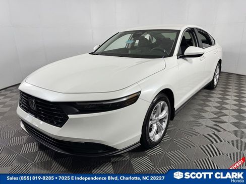 New 2025 Honda Accord LX image 3