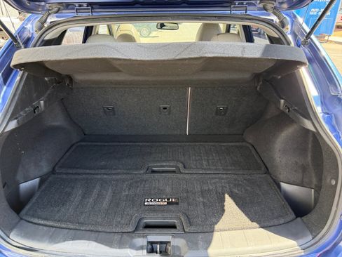 Used 2019 Nissan Rogue Sport SL w/ Premium Package FWD image 27