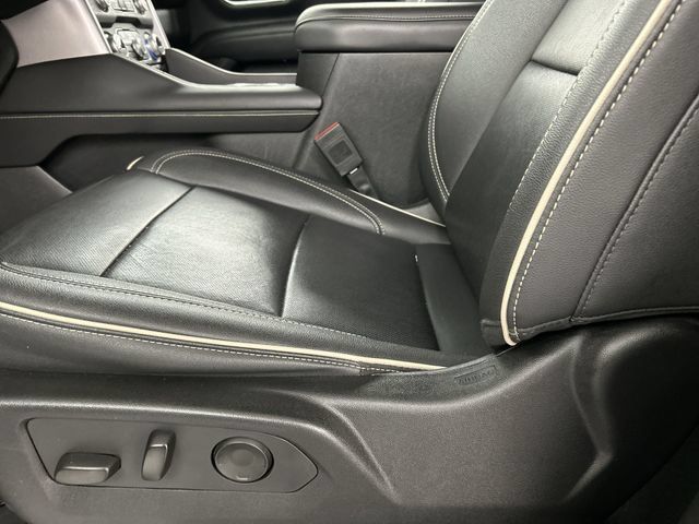 Used 2024 GMC Yukon XL SLT AWD/4WD image 24