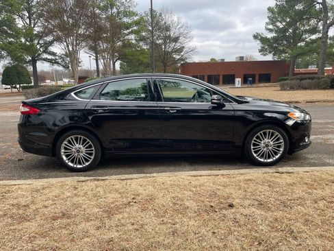Used 2016 Ford Fusion SE w/ Equipment Group 202A image 6