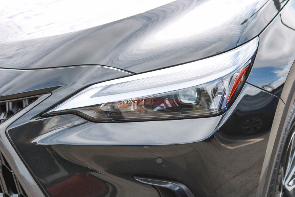 Used 2024 Lexus NX 350h AWD image 8
