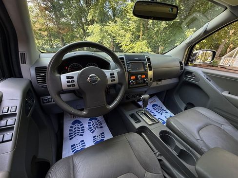Used 2019 Nissan Frontier SL AWD/4WD image 48
